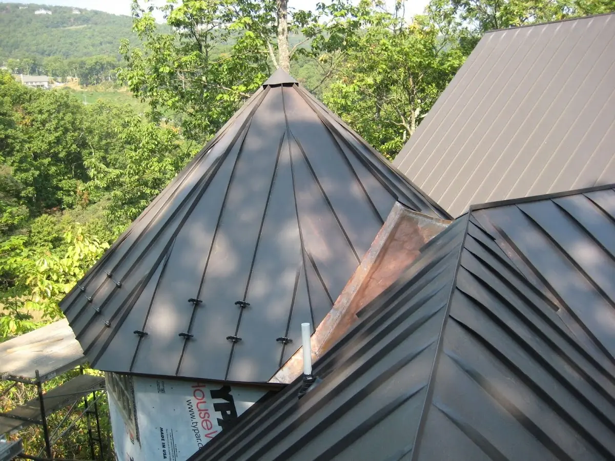 Professional Roof Tarp Installation by Craftsman Roofing in Cherry Dale